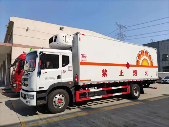 伍家岗危险品托运